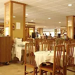 فندق Esplendid