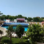 فندق Esplendid 3*